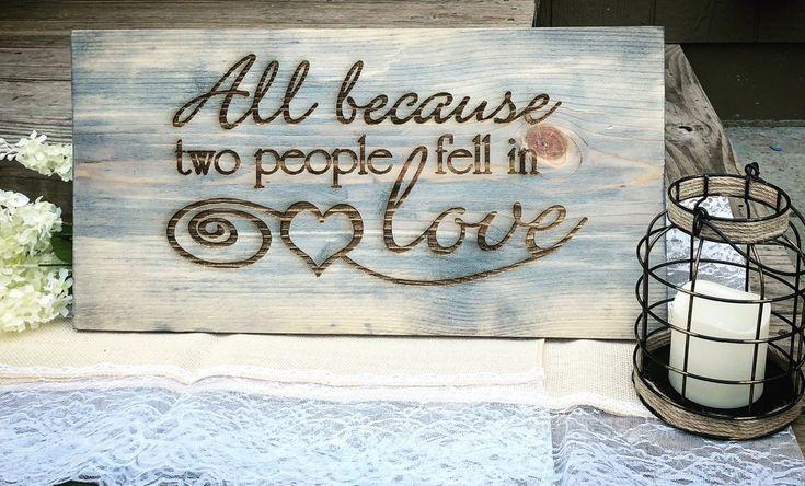 زفاف - Because Two People Fell In Love Pinewood Sign