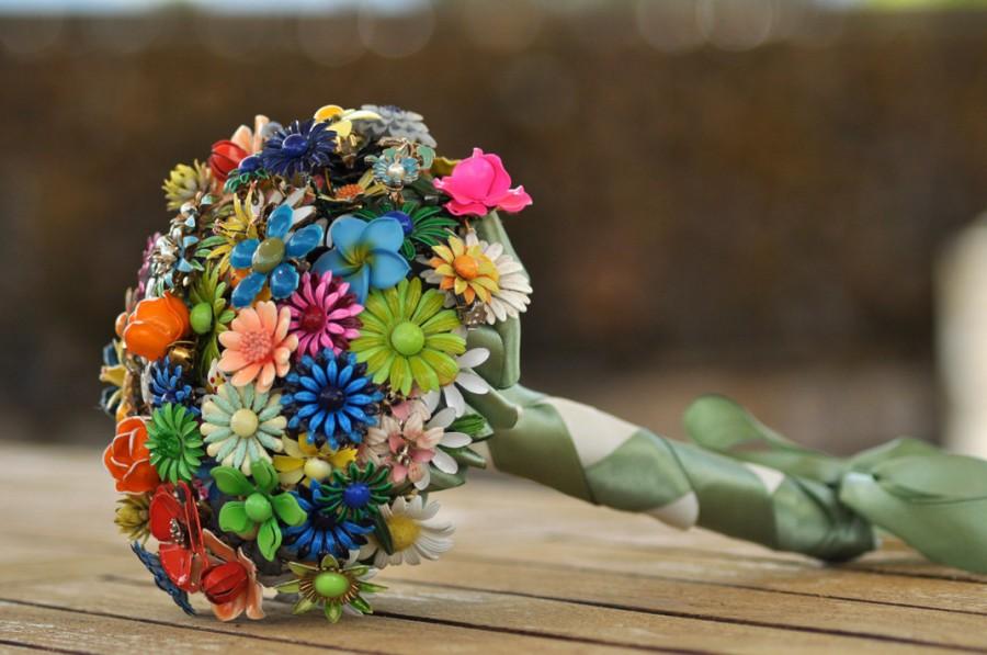 Свадьба - CUSTOM Wedding Jewelry Brooch Bouquet - to fit your style, budget & colors, OOAK, vintage bridal bouquet