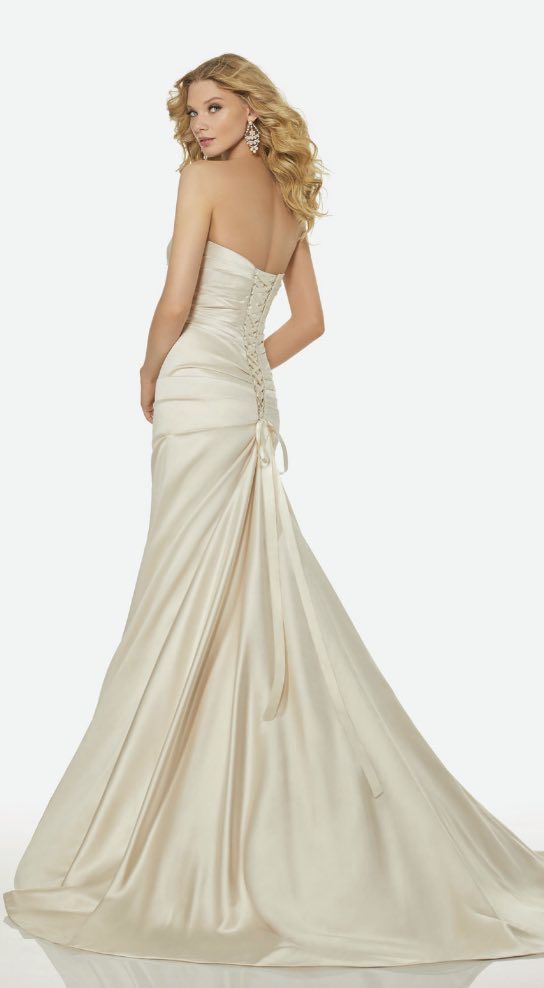 Wedding - Wedding Dress Inspiration - Randy Fenoli Bridal