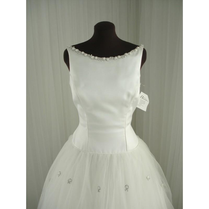 زفاف - Vintage Tulle Ballgown by House of Bianchi NWT - Hand-made Beautiful Dresses