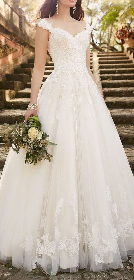 زفاف - Lace Wedding Dress With Cap Sleeves From Essense Of Australia #wedding