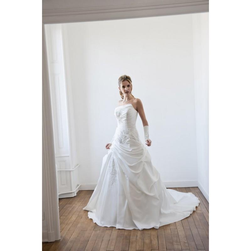 Hochzeit - Eglantine Création, Andrea - Superbes robes de mariée pas cher 