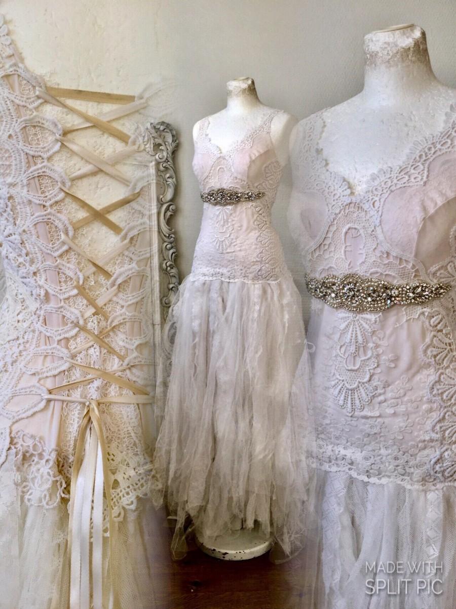زفاف - Wedding dress antique laces,bridal gown lace,boho wedding dress tulle,alternative wedding dress,beach wedding dress,wedding dress lace,Raw