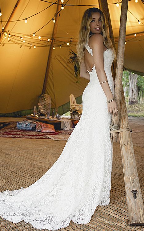 زفاف - 2018 Lace Mermaid Wedding Dresses Open Back Simple Wedding Gown With Chapel Train