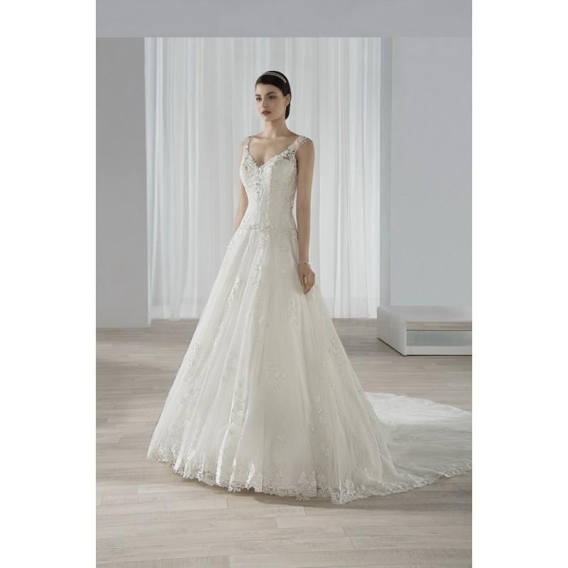 Wedding - Robes de mariée Demetrios 2016 - 592 - Superbe magasin de mariage pas cher