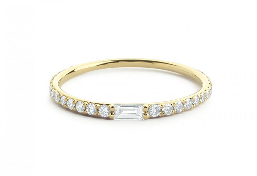 زفاف - Baguette and Round Diamond Band in 14k Gold / Baguette Band / Baguette Wedding Ring / Anniversary Gift / Stacking Ring/ Mothers Day Gift