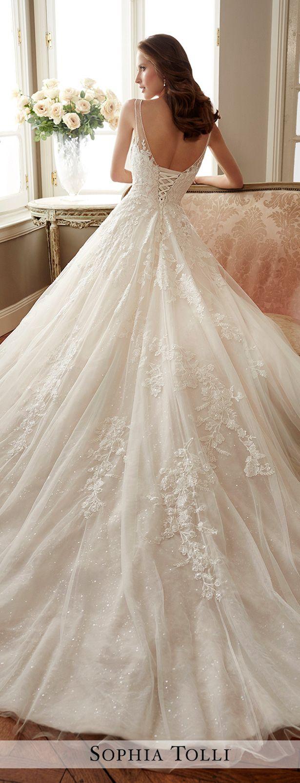 Hochzeit - Wedding Trends 2017: Blushing Bridal Gowns With Mon Cheri Bridals