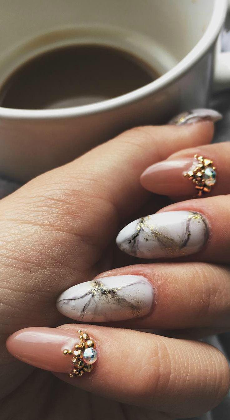 Wedding - Marbling With Nail Polish @Classy Claws