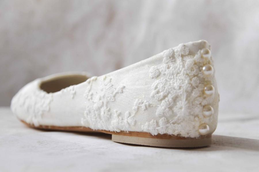 white lace wedding flats