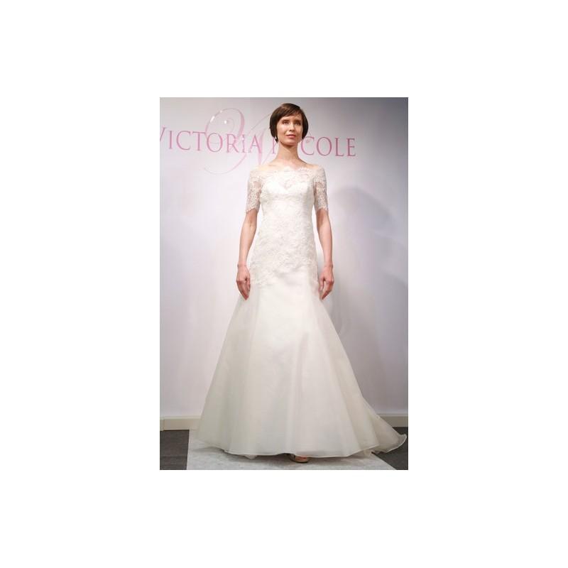 زفاف - Victoria Nicole SS13 Dress 7 - Fit and Flare High-Neck Full Length Victoria Nicole White Spring 2013 - Rolierosie One Wedding Store