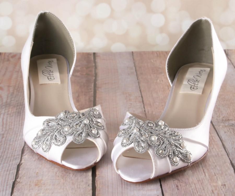 Свадьба - Vintage Wedding Shoes, Custom Wedding Shoes, Art Deco Wedding, Wedding Accessories, Ivory Bridal Shoes, Ivory Shoes, Lace Wedding Shoes