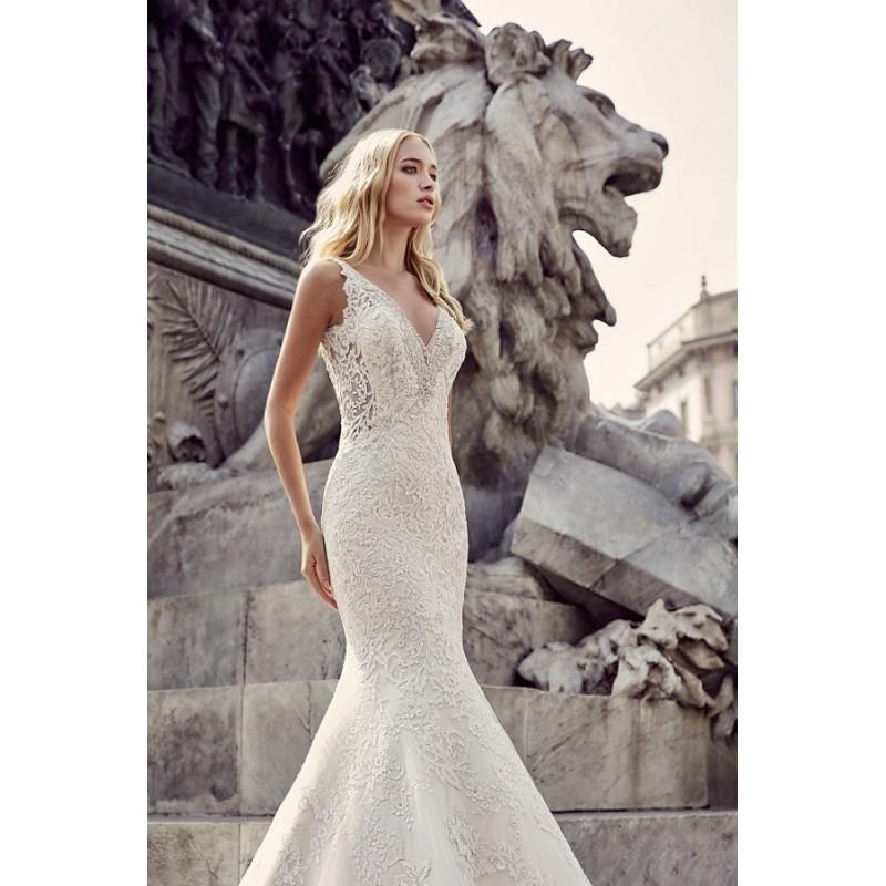 زفاف - Style MD220 by Eddy K - V-neck Cap sleeve Cathedral Fit-n-flare Floor length Tulle Dress - 2018 Unique Wedding Shop