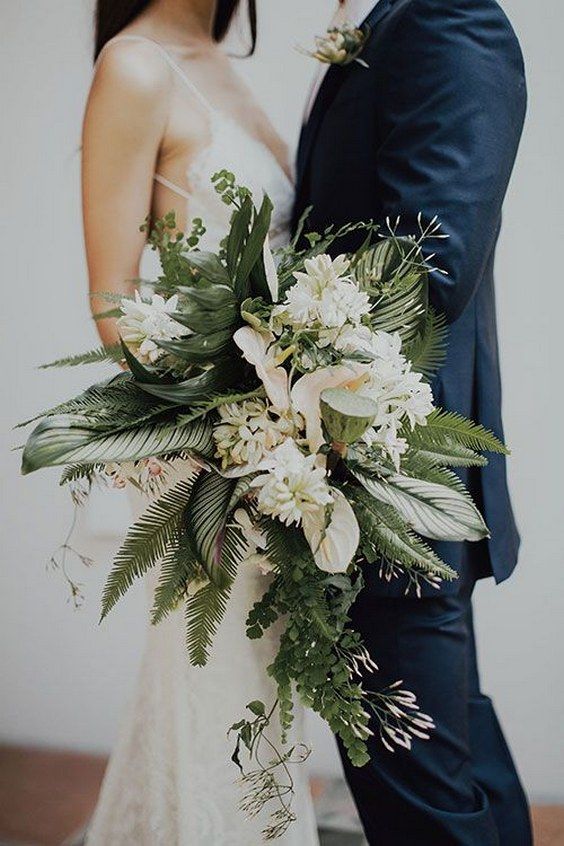 Свадьба - 50 Green Tropical Leaves Wedding Ideas