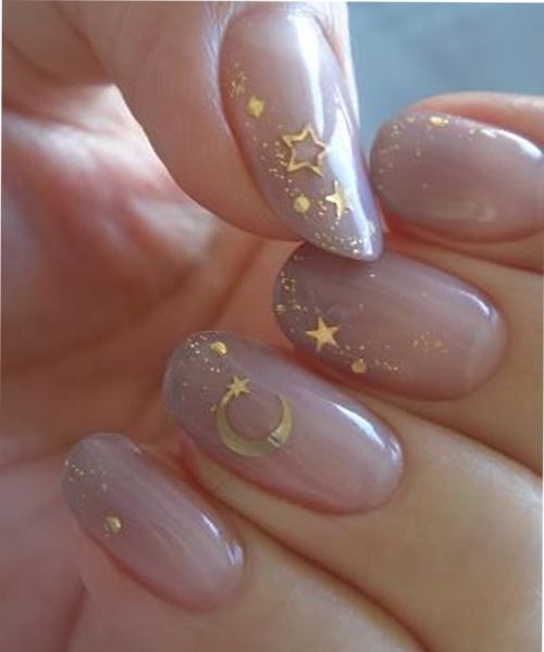 Hochzeit - New Fantastic Cresent And Stars Party Nail Art Designs