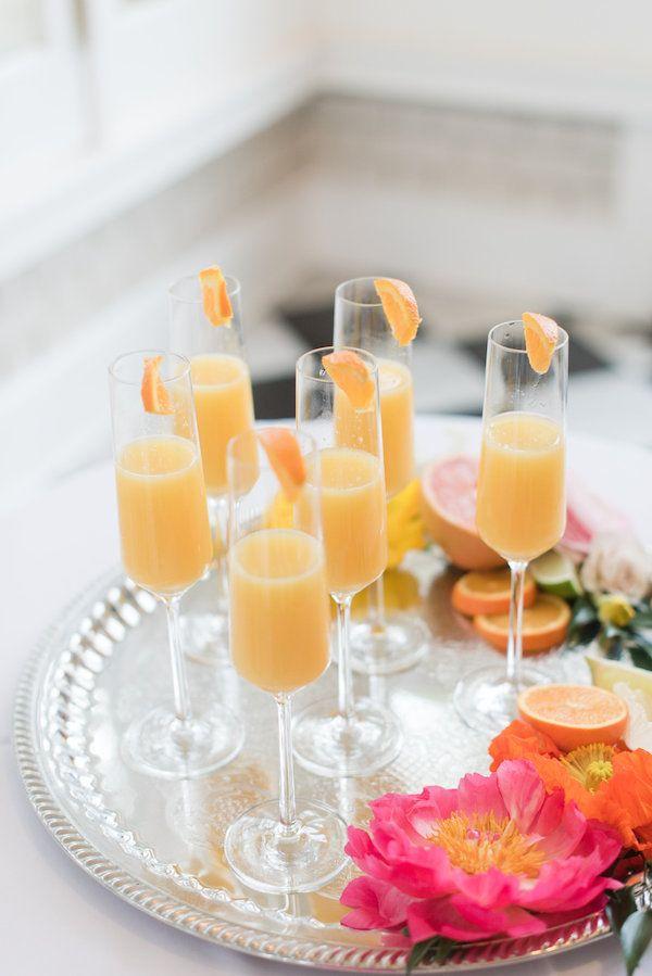 Hochzeit - Citrus Inspired Bridal Brunch With Mimosas