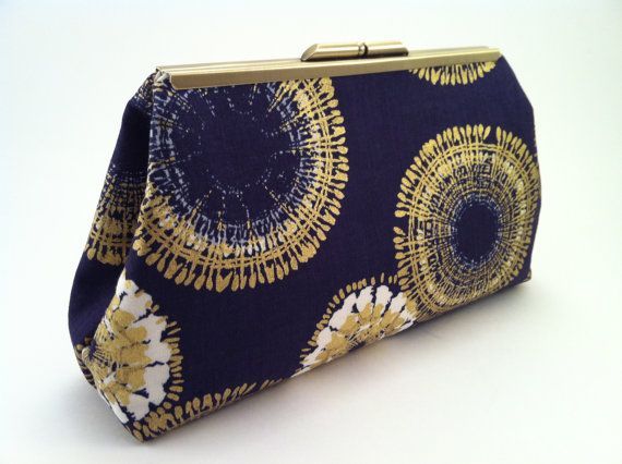 Hochzeit - Spring Look : Navy Blue And Gold Metallic Clutch Purse By On3Designs On Etsy, $75.00