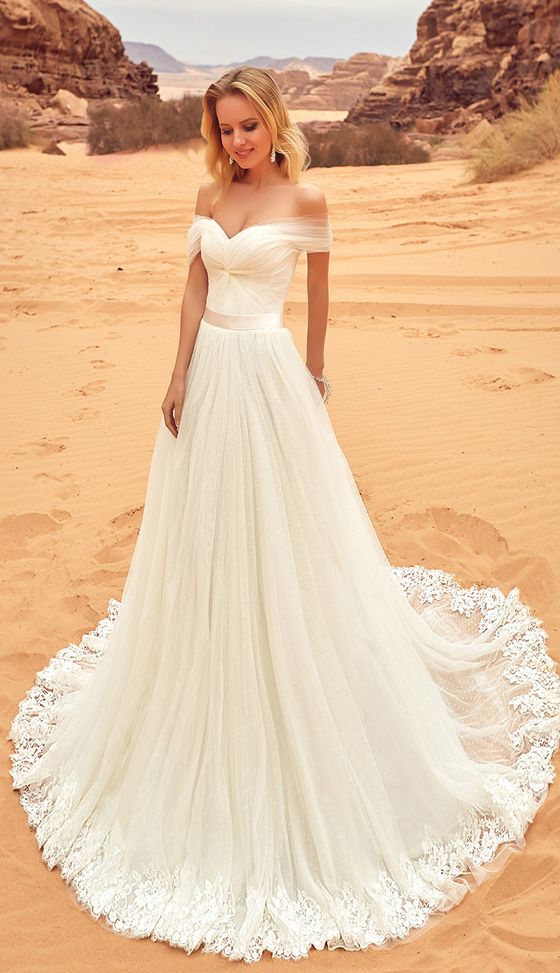 Mariage - Hot Sale White A-line/Princess Wedding Dresses Delightful Long Off-the-Shoulder Wedding Dresses With Applique Zipper Dresses WF02G57-75