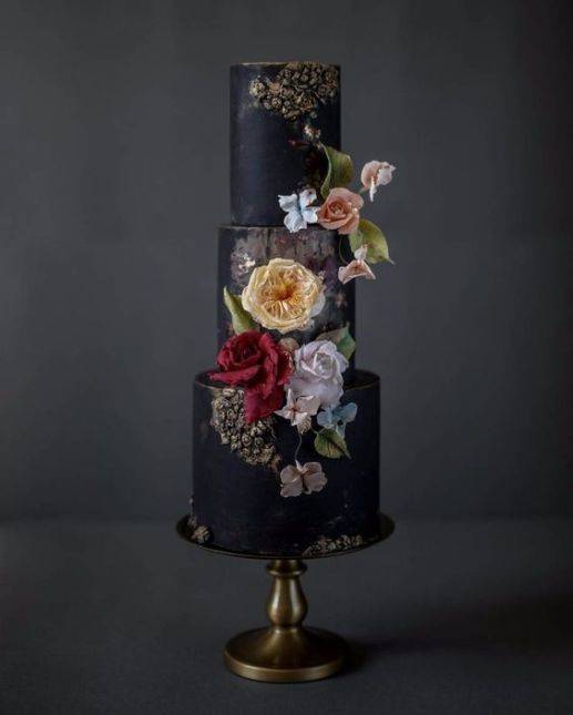 Mariage - Striking   Extraordinary Moody Wedding CakesYour Online Maid Of HonorSheer Ever After Wedding Blog