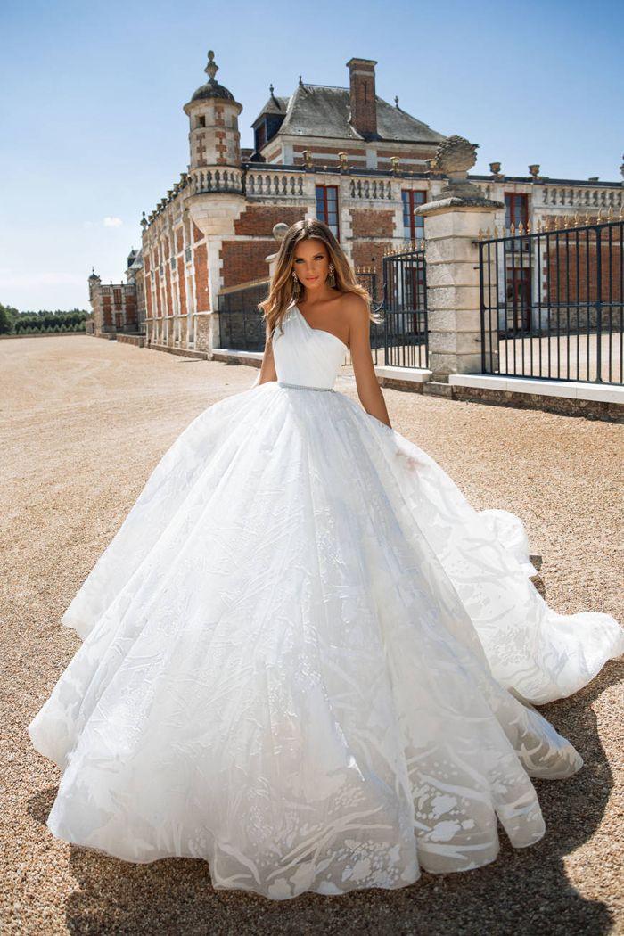 Hochzeit - Contemporary And Free-spirit, This One-shoulder Ball Gown From Milla Nova Is Making Us Swoon!