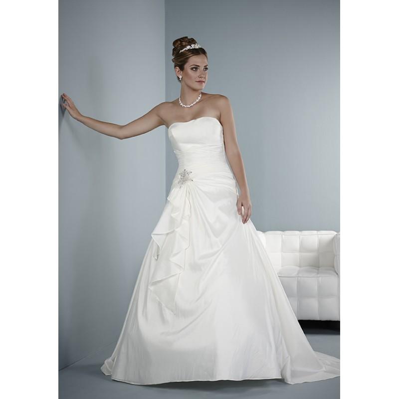 زفاف - romantica-purebridal-2014-belgravia - Royal Bride Dress from UK - Large Bridalwear Retailer