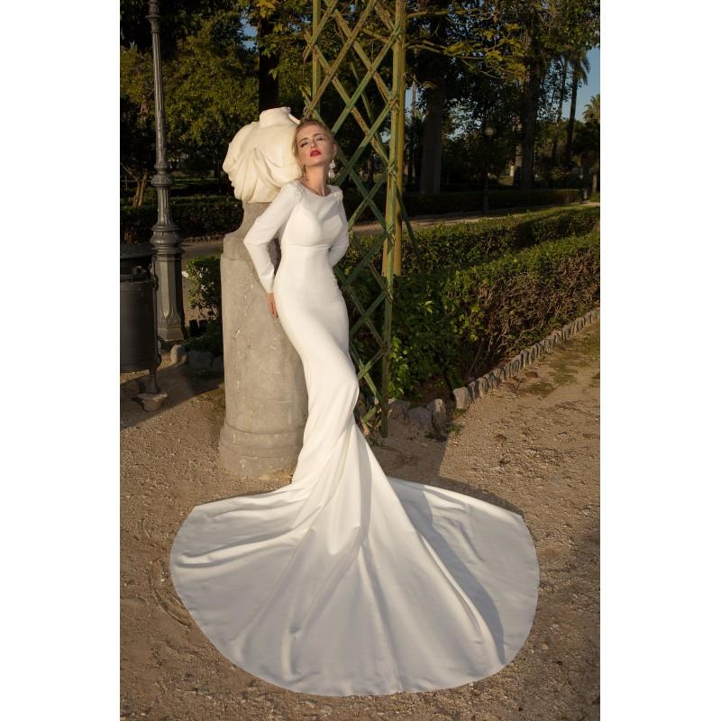 زفاف - Louise Sposa 2018 Isis Chapel Train Simple Ivory Long Sleeves Scoop Neck Fit & Flare Crepe Appliques Winter Wedding Dress - Charming Wedding Party Dresses