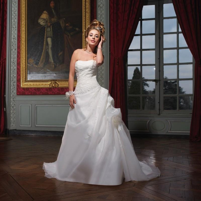 زفاف - Tomy Mariage, Cid - Superbes robes de mariée pas cher 