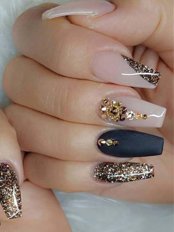 Hochzeit - 28 Modern Nail Art Designs You Need To Try In 2018