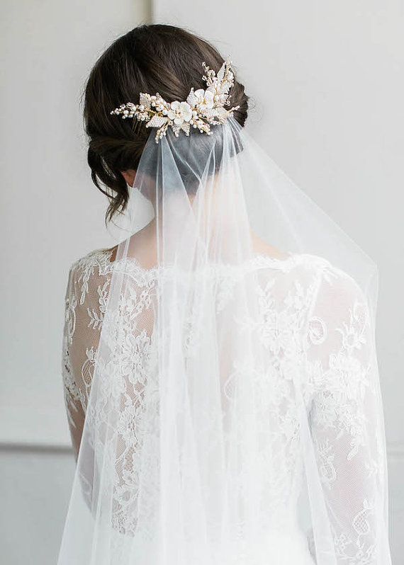 Mariage - 27 Chic And Romantic Handmade Hair Accessories For Winter Brides