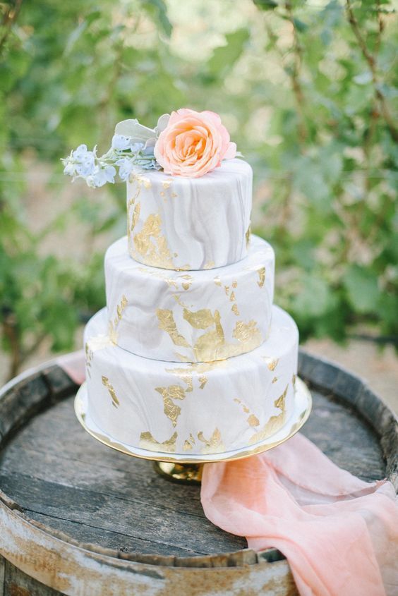Mariage - 40 Must See Marble Wedding Cake Ideas