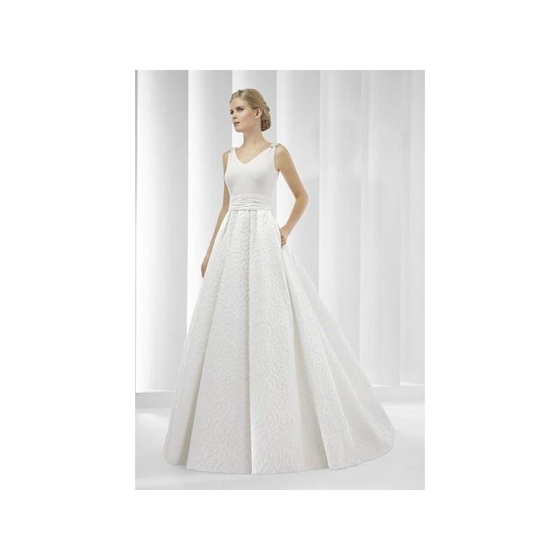 زفاف - Vestido de novia de Patricia Avendaño Modelo 2564 - 2015 Evasé Pico Vestido - Tienda nupcial con estilo del cordón