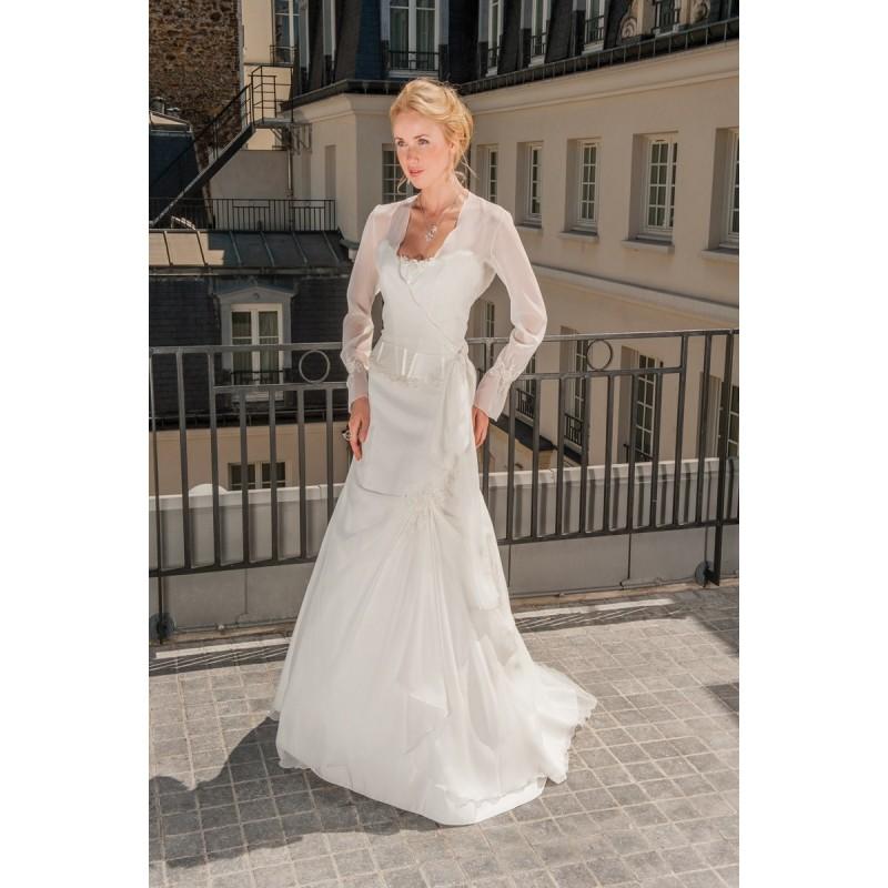 Wedding - Aurye Mariages, Monet - Superbes robes de mariée pas cher 