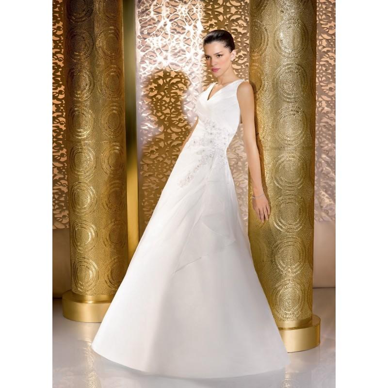 Wedding - Just for you, 135-50 - Superbes robes de mariée pas cher 