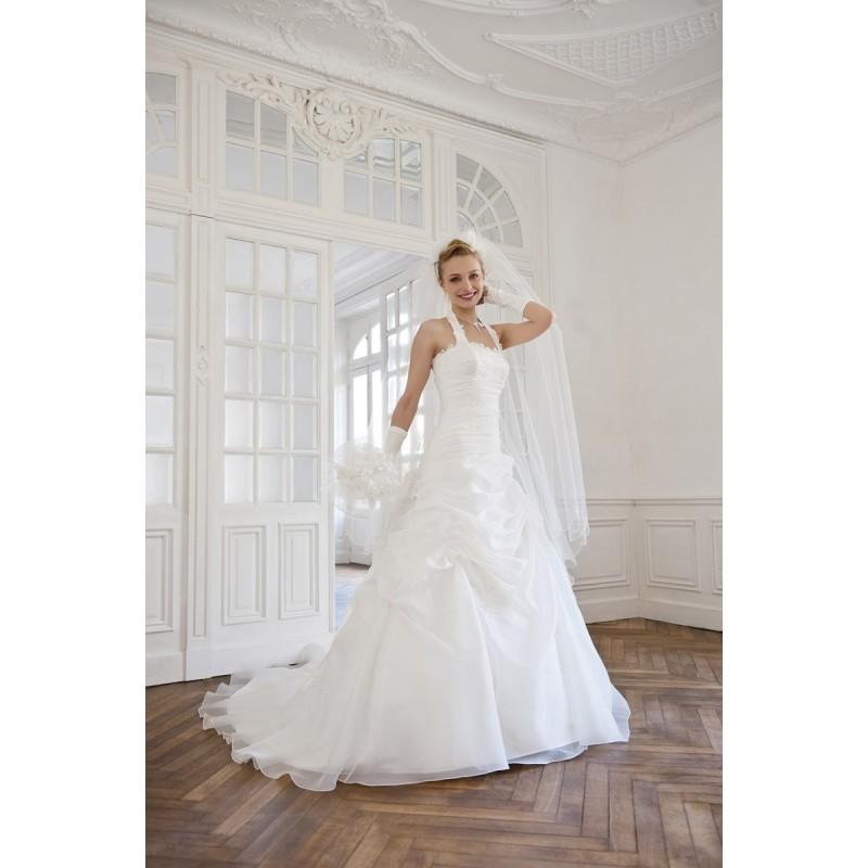 Hochzeit - Eglantine Création, Adina - Superbes robes de mariée pas cher 