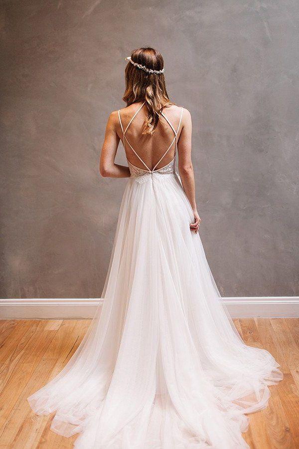Mariage - Outlet Comfortable Wedding Dresses 2018 Sweetheart Straps White Chiffon Wedding Dress With Beading PG 202