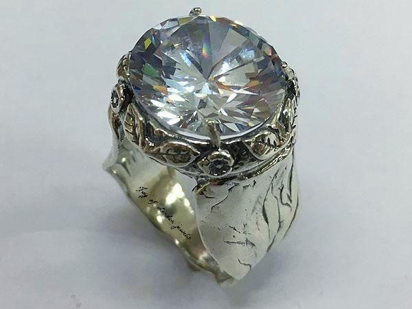 زفاف - A Flawless Handmade Oxidized Sterling Silver 6CT Round Cut Russian Lab Diamond Halo Engagement Ring