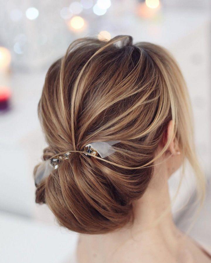 Hochzeit - Pretty Low Chignon Hairstyle For Long Hair