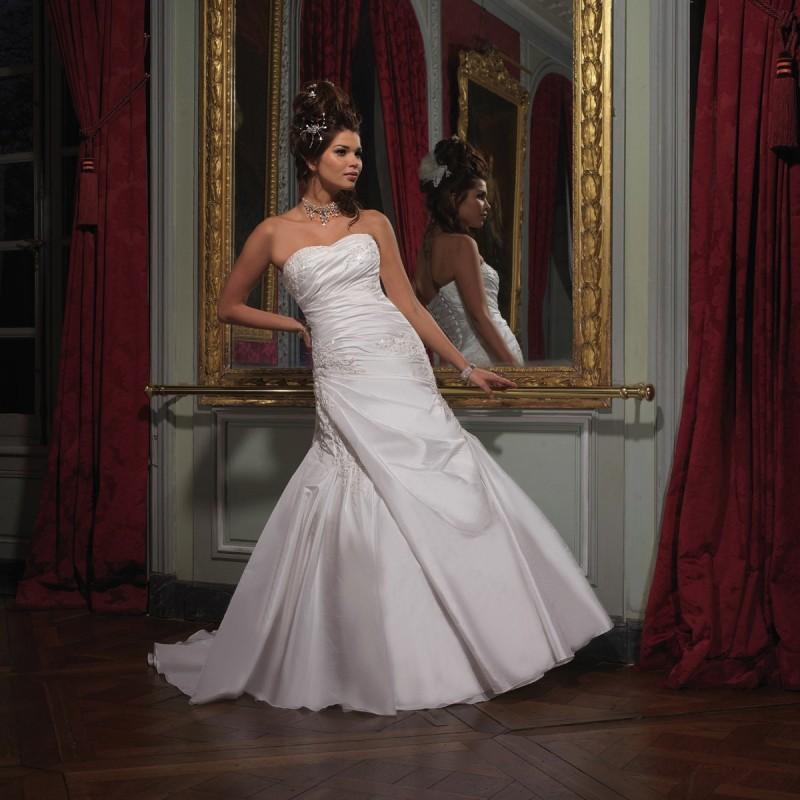 Wedding - Tomy Mariage, Simone - Superbes robes de mariée pas cher 
