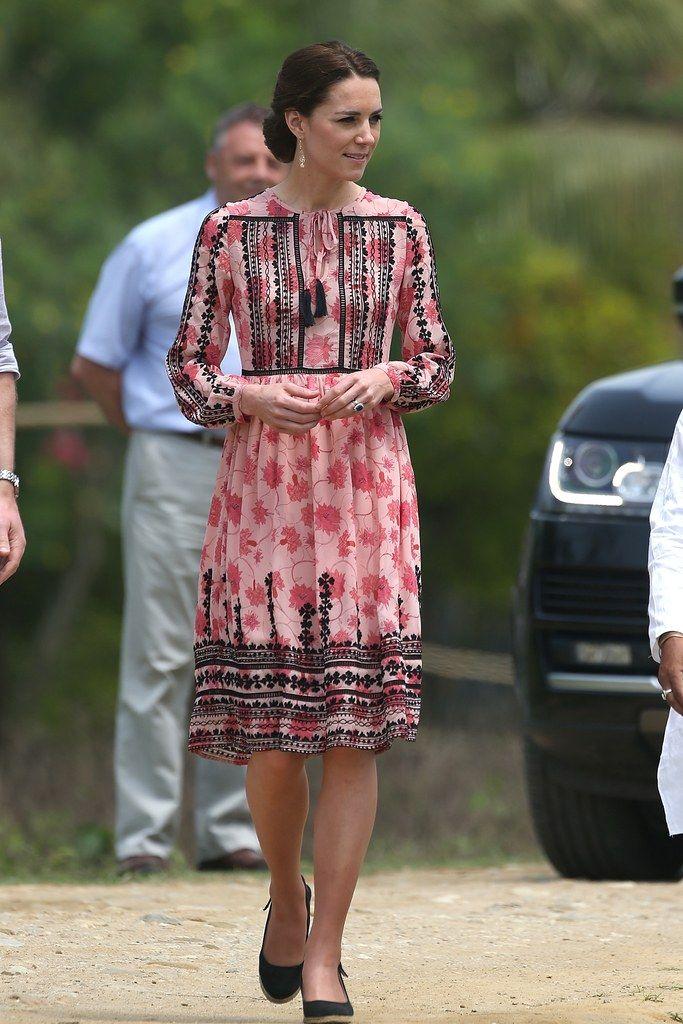 Свадьба - You've Never Seen Kate Middleton Dress Like This Before
