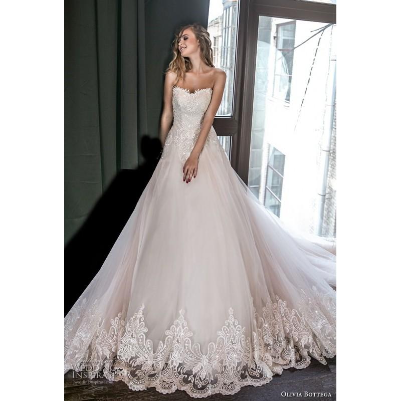 Hochzeit - Olivia Bottega 2018 OB10021 Aline Sleeveless Sweet Sweetheart Chapel Train Blush Tulle Appliques Bridal Gown - Charming Wedding Party Dresses