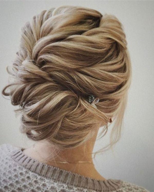زفاف - 81  Beautiful Wedding Hairstyles For Elegant Brides In 2017 – Women Usually Wear A New Hairstyle To Easily And Quickly Change Their Look, But For B… 