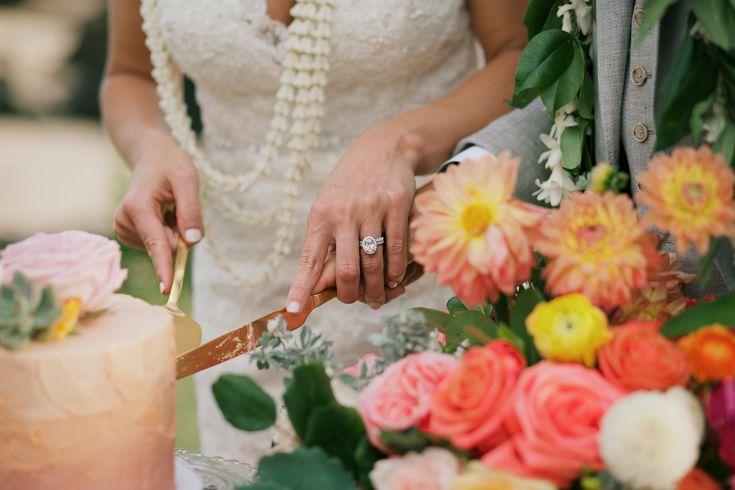 Wedding - Colorful Yellow, Pink, And Peach Wedding Flowers   Peach Wedding Cake - Anna Kim Photography - Bespoke Destination Events 