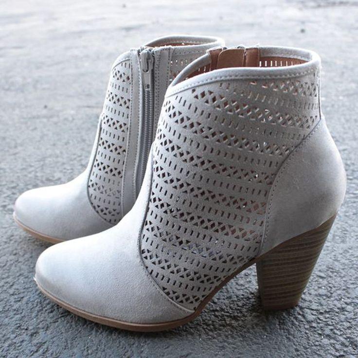 Mariage - Gray Suede-like Laser Cut Block Heel Ankle Boots