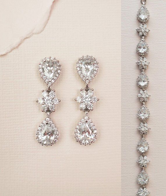 Mariage - Crystal Bridal Earrings Wedding Jewelry Drop Earrings Bridal Bracelet Bridesmaid Jewelry Set Dangle Vintage Earrings CZ Teardrop Flower