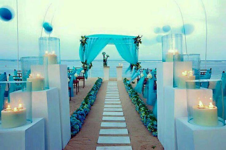Mariage - Beautiful...I Need To Know Who Did This!! 