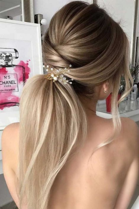 Свадьба - Beautiful Long Hairstyle Ideas For Christmas Day (Top 5 Most Pretty Ideas)