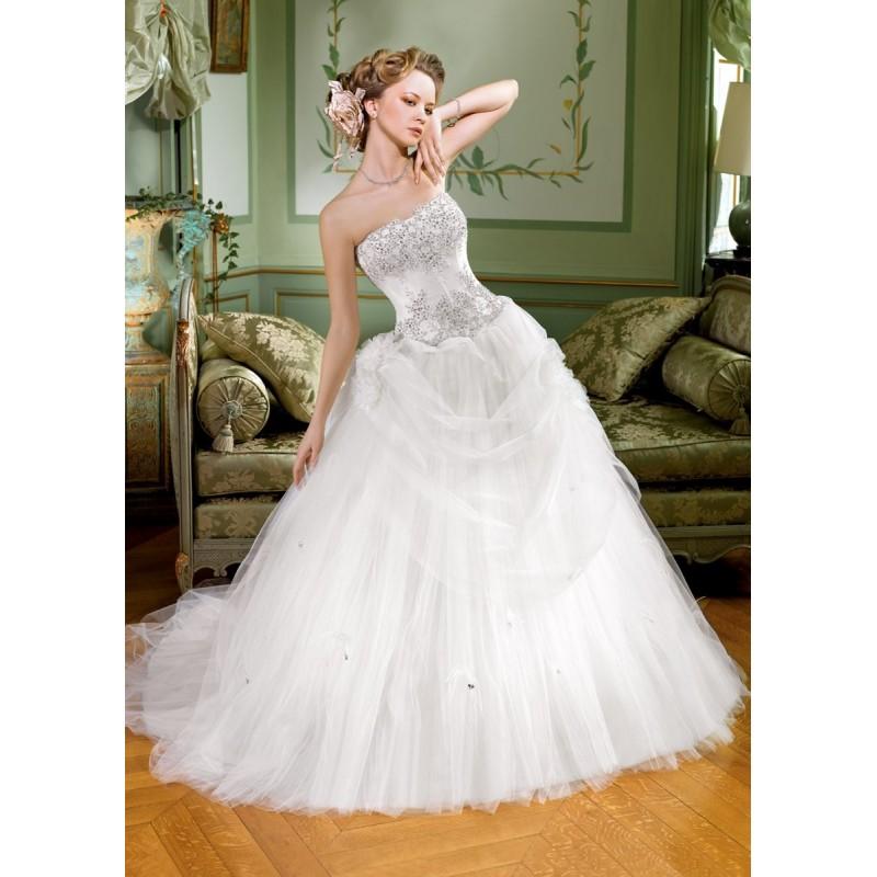 Wedding - Miss Kelly, 131--03 - Superbes robes de mariée pas cher 