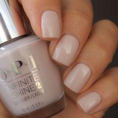 Mariage - OPI No Strings Attached 