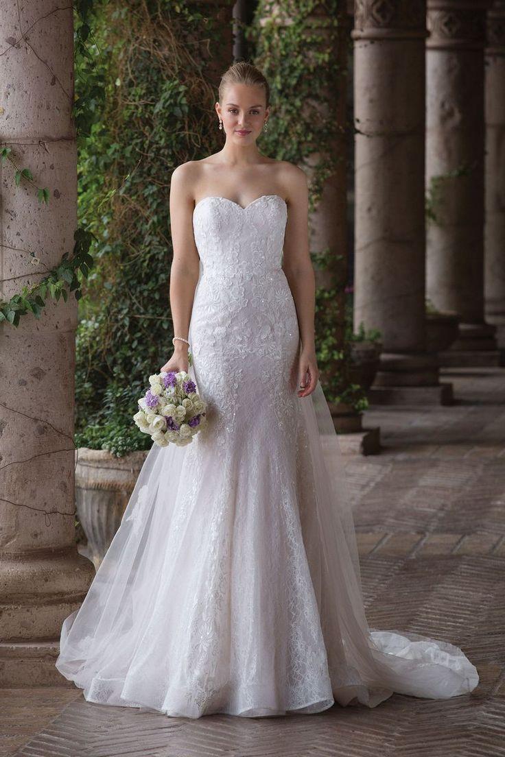 Wedding - Sincerity Bridal - Style 4020: Chantilly Lace Fit And Flare Dress With Detachable Train 