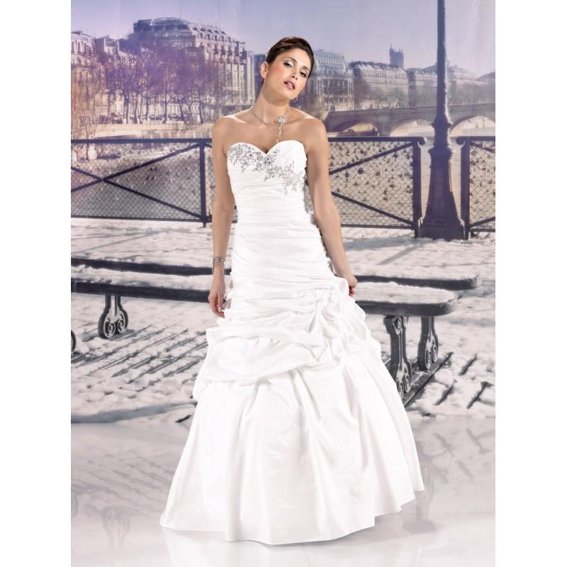 Wedding - Miss Paris, 133-16 ivoire - Superbes robes de mariée pas cher 