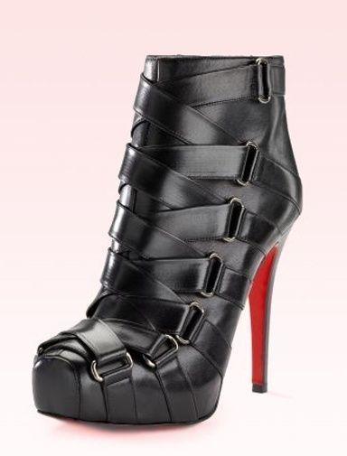 Hochzeit - Christian Louboutin Black Leather Ankle Boot 